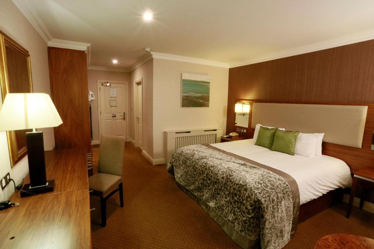 Vaughan Lodge Hotel Lahinch Buitenkant foto